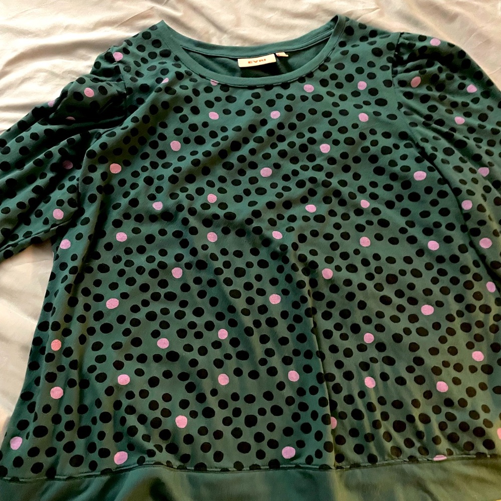 EVRI polka dot long sleeve